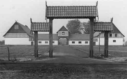 Hofeinfahrt 1939